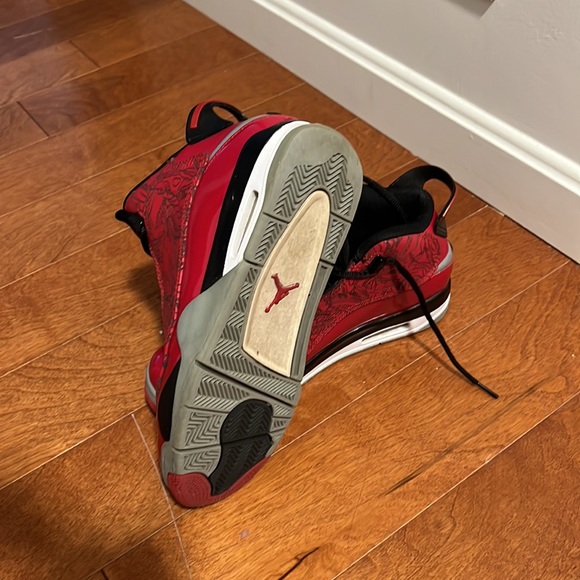 Jordan shoes - Picture 3 of 4